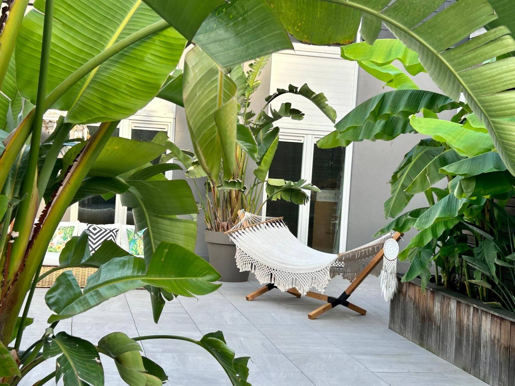 شقة Phoenix Garden مونس المظهر الخارجي الصورة