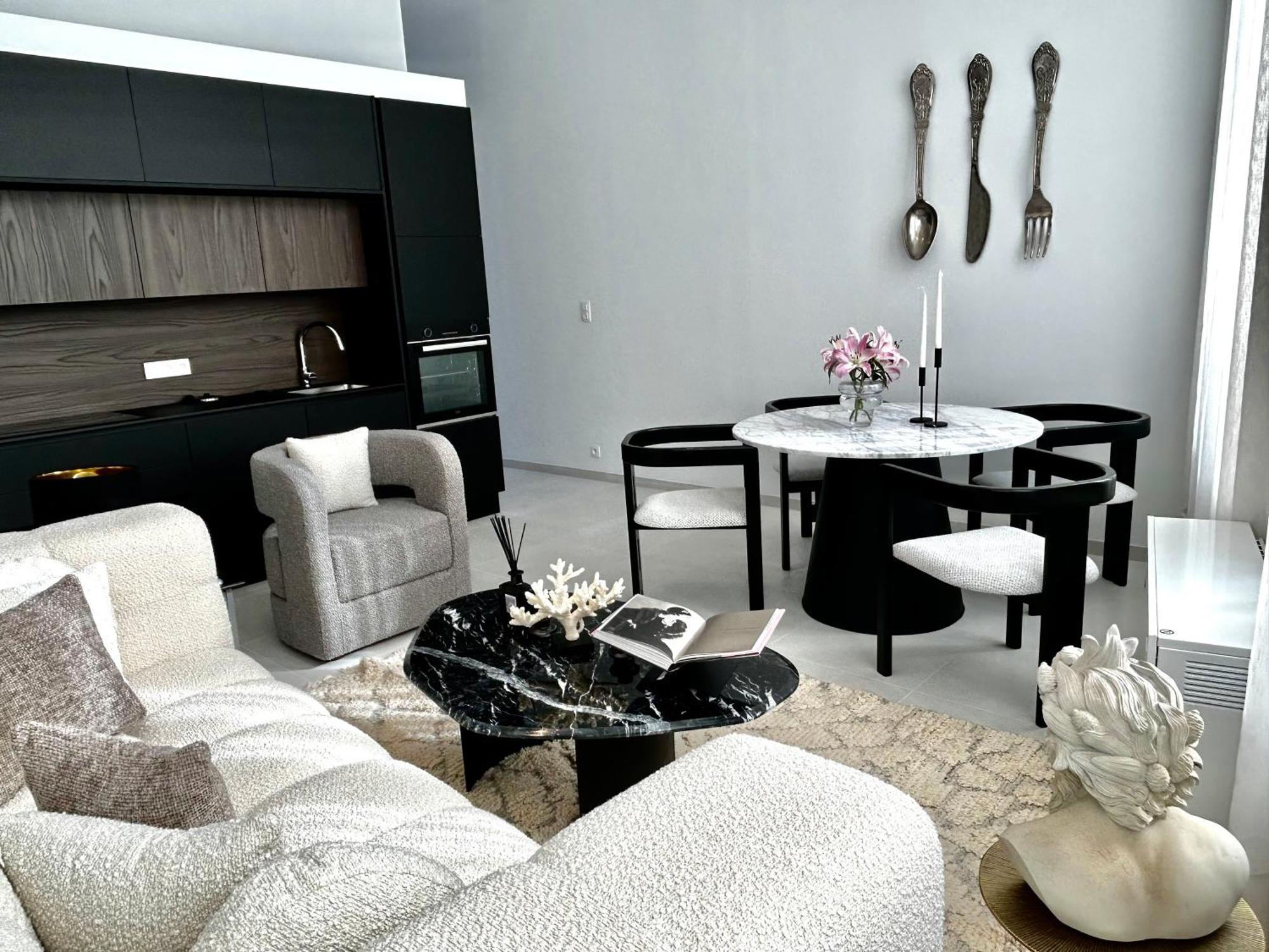 شقة Phoenix Garden مونس المظهر الخارجي الصورة